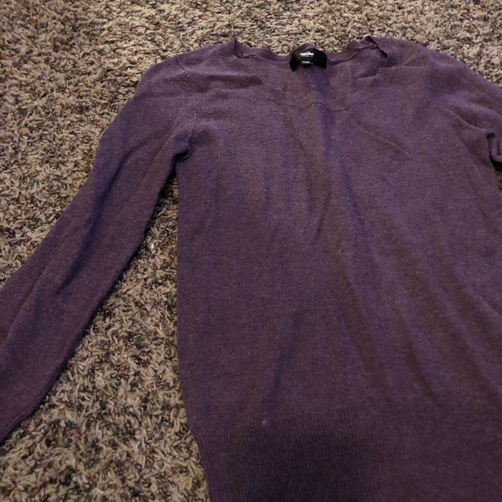 XS Sweater